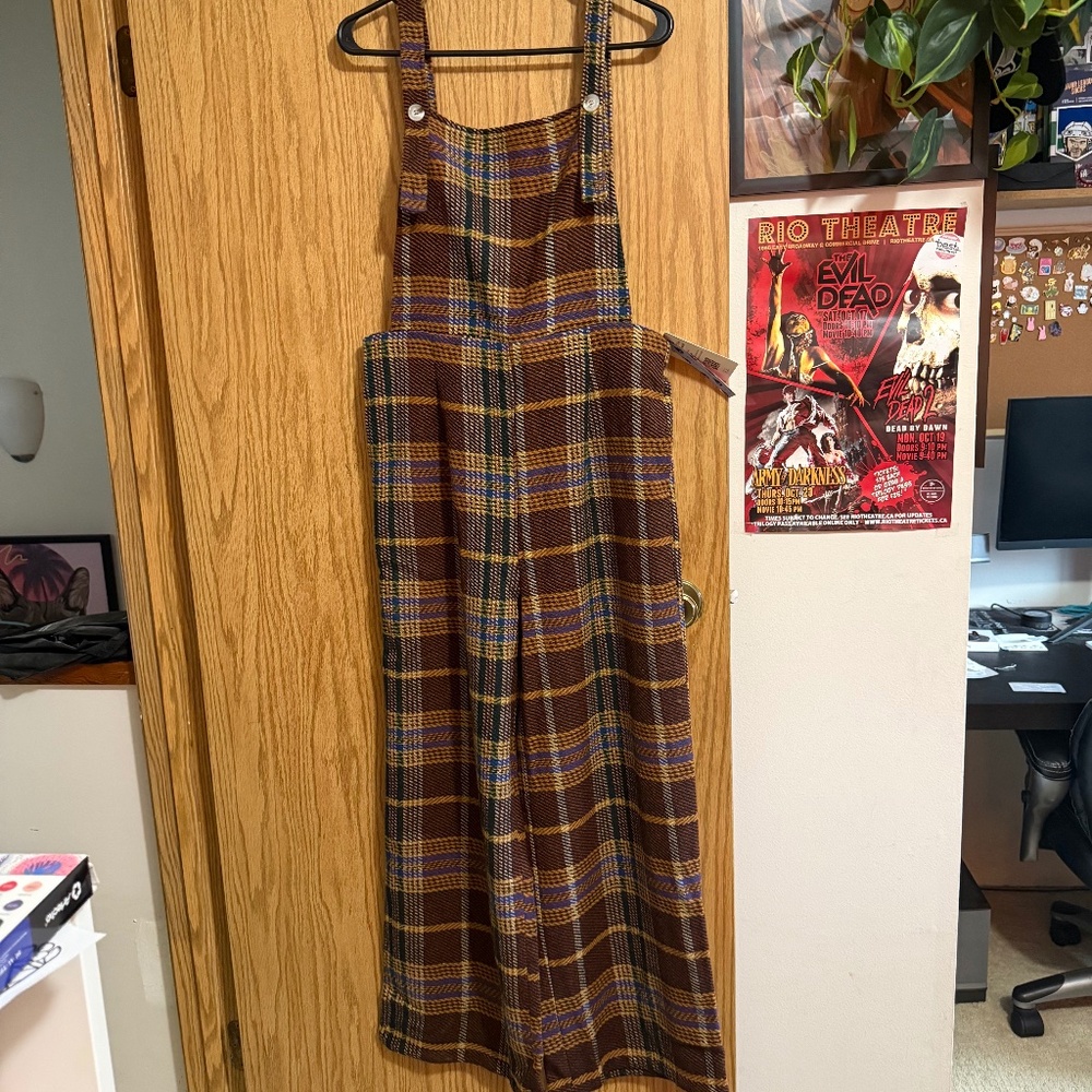 New with tags L plaid overalls